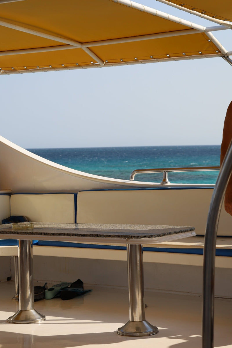 Hula Hula Beach Island - Sea Star Yacht - My Store